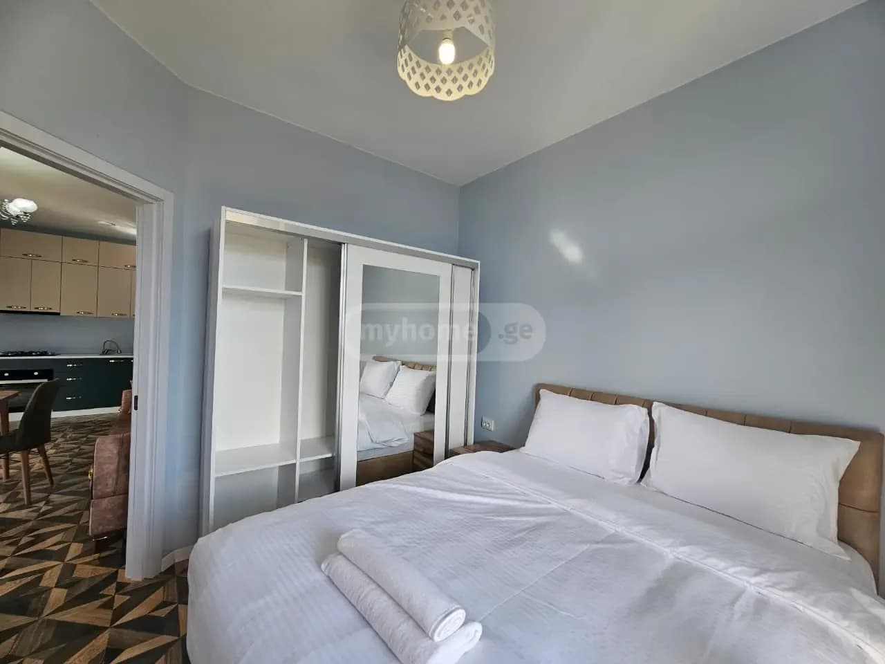 ქირავდება 3 ოთახიანი ბინა 66მ² მარსელიში