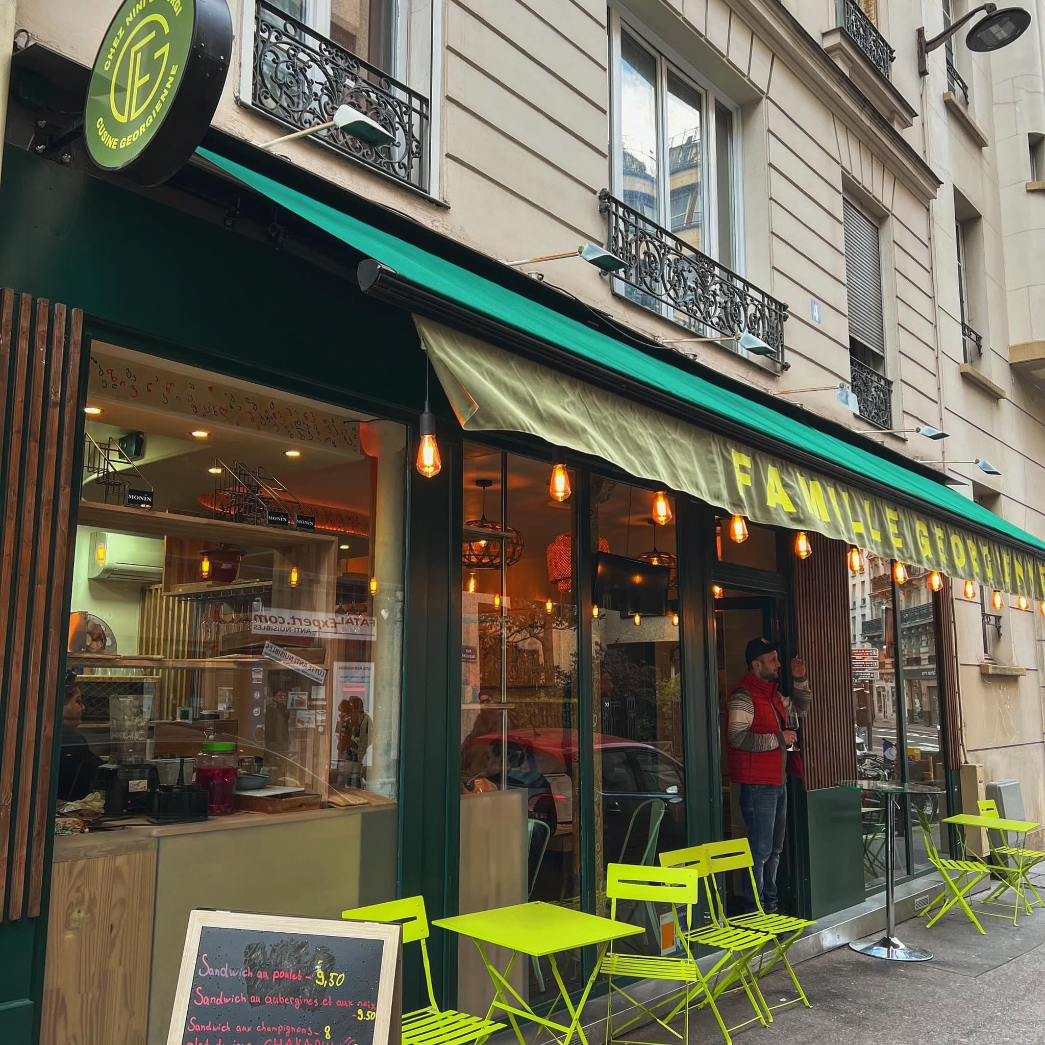 Famille Géorgienne • პარიზი